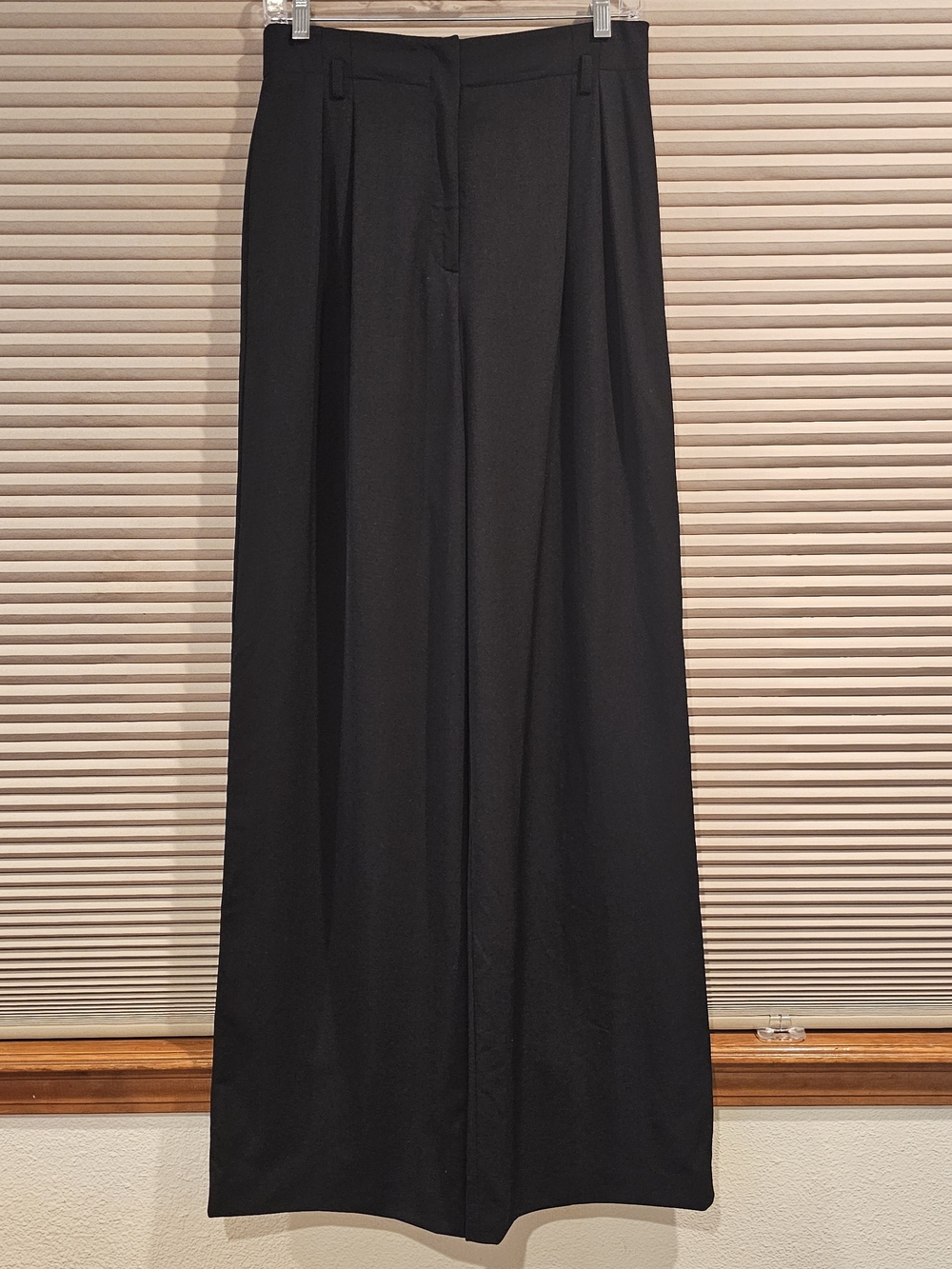 Lafayette 148 New York Wool Blend Black Wide-Leg Pleated Trousers Size 4